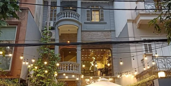 Nhỉnh 400 triệu/m2 sở hữu nhà mặt phố Trích Sài 160m2 mặt tiền 6m giá 62 tỷ