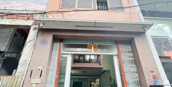 Bán nhà 2 lầu hẻm xe hơi sát MT đường Nguyễn Trãi Phường 14 Quận 5