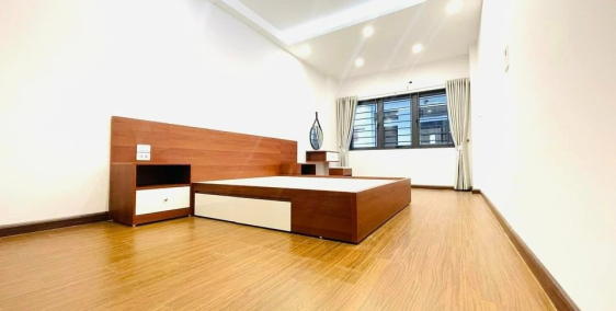 NHANH TAY CÓ NGAY NHÀ ĐẸP - NGAY TRUNG TÂM THANH XUÂN...KẾ BÊN ANH HÀNG XÓM TO