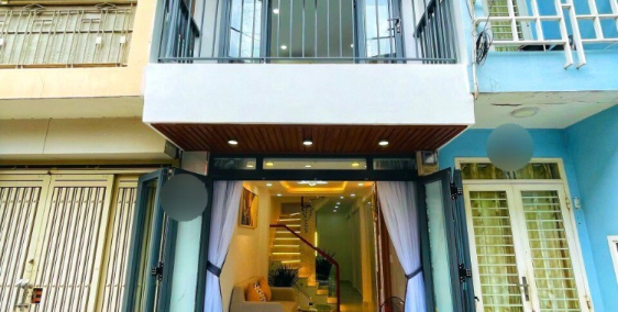 Bán nhà đường Lê Quang Định, phường 5. 1 trệt 1 lầu, 2PN 2WC. Nội thất cao cấp