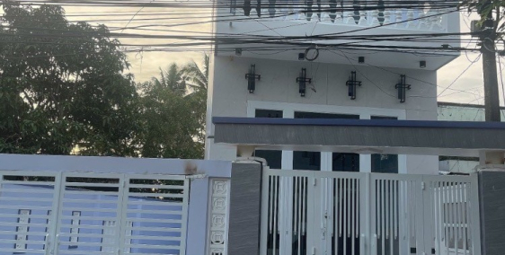 Nhà mới mặt tiền đường hàng gòn gần chợ cái chanh