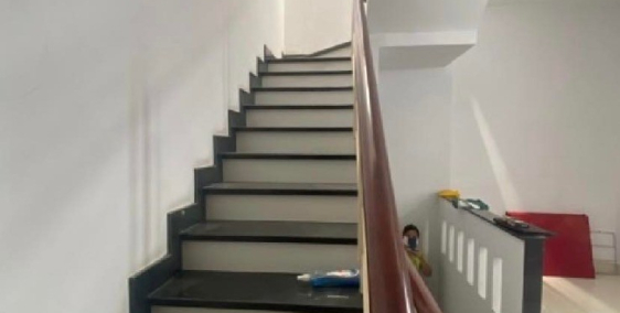 NHÀ BÁN, 4 tầng, 5x10, 4pn, 3wc, TRẦN BÌNH TRỌNG, Q5, GIÁ 9.5 TỶ.