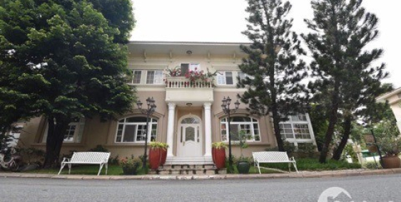 Bán gấp biệt thự đơn lập Phú Gia, Phú Mỹ Hưng, P. Tân Phong, quận 7.