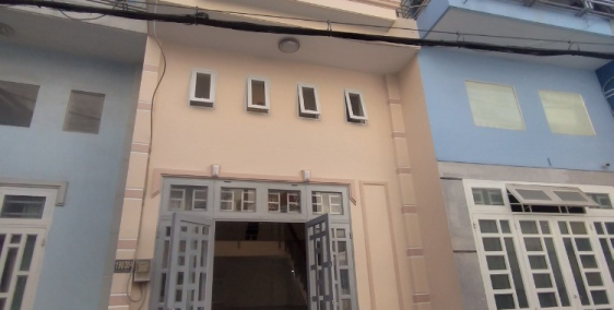 Nhà bán Bùi văn Ngữ hẻm xe tải quay đầu.