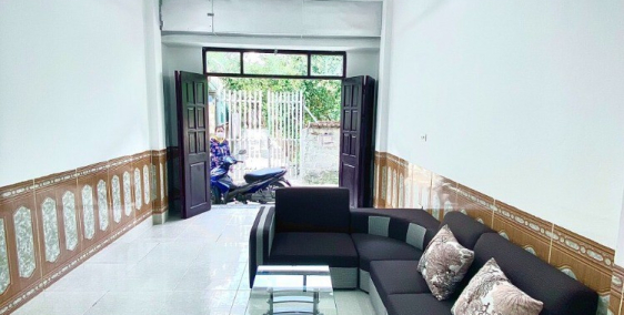 Cần bán nhà riêng Tổ 14 Yên Nghĩa 40m2 3 tầng ô tô đỗ cửa