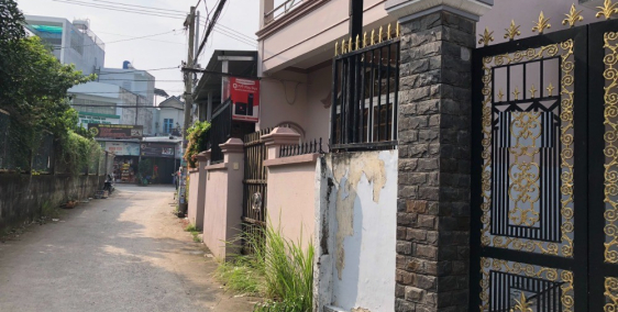 Nhà hẻm xe tải, vào ở ngay, 174m2, thoáng mát, sang tên công chứng ngay