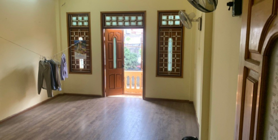 Bán nhà 3 tầng - 2.2 tỷ - Phường Quyết Thắng - TP Sơn La