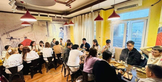 Nhượng toàn bộ quán lẩu chuẩn Hàn Quốc đang hoạt động siêu lợi nhuận