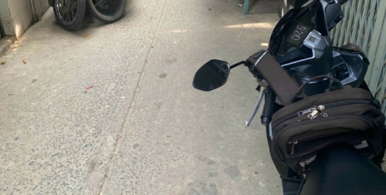 CÔ THÀNH KẸT TIỀN BÁN NHÀ HXH GẦN CHỢ RẠCH ÔNG