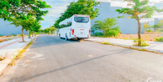 Kẹt Tiền Cần Bán Gấp Lô Đất Nam Hòa Xuân Trục Thông Minh Mạng Chỉ 2 Tỷ 920