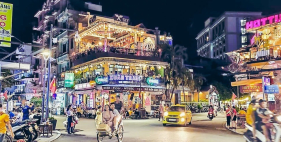 Đất trung tâm Hội An - 5 tỷ / lô