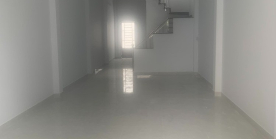 Cho thuê nhà MT Khánh Hội,Q4: 4x20m, trêt+1 lầu, sầm uất,tiện KD, 50 triệu/tháng