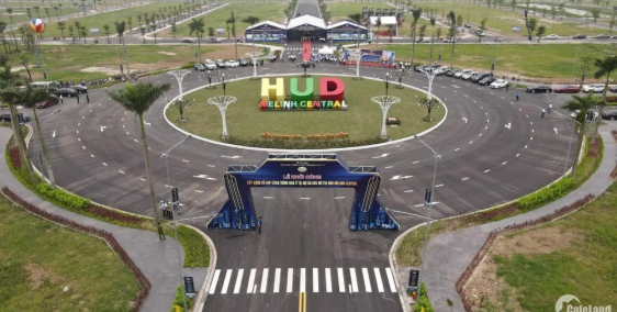 Cần bán căn nhà vườn hai mặt tiền, giá đầu tư thuộc Hud Mê Linh Central.