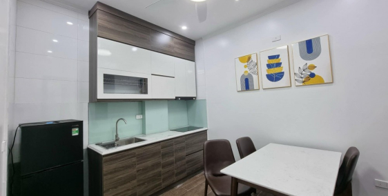 Bán CCMN Cầu Giấy 85m, 8T, 25PKK, DÒNG TIỀN 1,8 TỶ/NĂM, nhỉnh 15 tỷ, ÔTÔ 10m