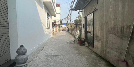 Cần Bán Gấp nhà Chiến Thắng-Yên Xá-Hà Đông, 52m x 4 tầng giá chỉ 3,81 tỷ