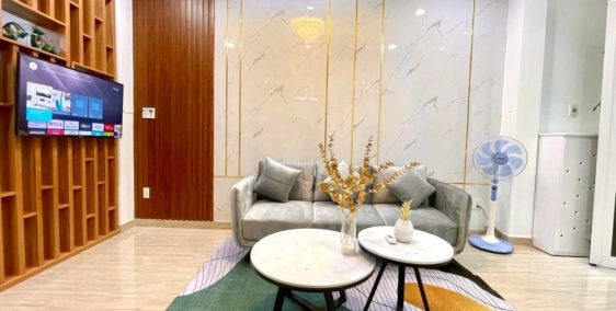 NHÀ NGUYỄN THÁI SƠN CẠNH VINCOM - HXH THÔNG - GIÁ 6,8 TỶ