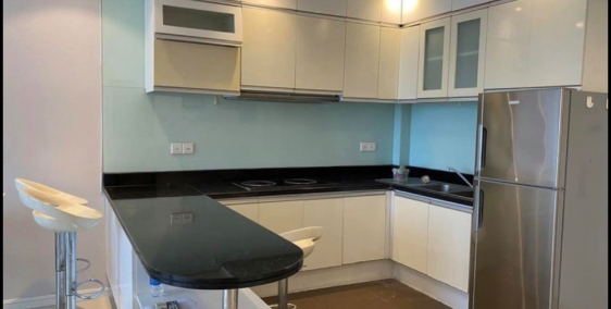 Kẹt vốn tôi cần bán căn hộ Sunrise city Q7 2PN. 1tỷ570