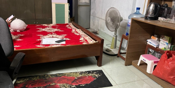 Bán căn góc, nhà cấp 4 còn mới, 30m ô tô 4 chỗ vào tại Kim Quan, Việt Hưng