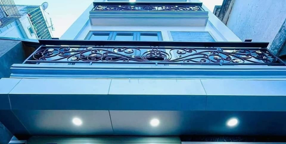 BÁN NHÀ YÊN LÃNG - Q. ĐỐNG ĐA - NGÕ THÔNG  - 50M2 - GIÁ 100/1m2