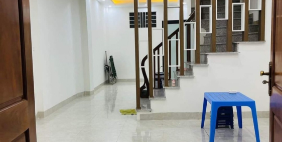 Bán nhà đẹp 43m2 5tầng 4.95tỷ gần ôtô phố Nguyễn Đình Hoàn Cầu Giấy(1)