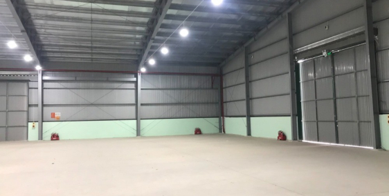 Cho thuê nhà xưởng KCN Đại Đồng,dt 1400m2 và 2700m2 giá chỉ 2.7$/m2 chưa VAT