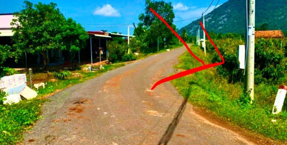 Cần tiền bán lỗ lô đất 5x2ngay khu du lịch núi BÀ ĐEN- DƯƠNG MINH CHÂU- TÂY NINH