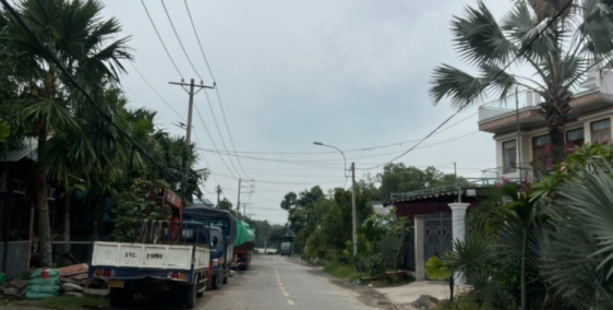 Bán lô đất mặt tiền đường 12m, vị trí đắc địa Hóc Môn