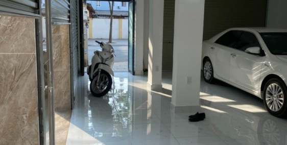 Cho thuê mặt bằng góc 2 mặt tiền đường Xô Viết Nghệ Tĩnh vị trí đẹp