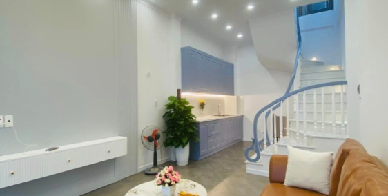 Chính chủ bán nhà ngõ 235 Yên Hòa, 35m2, 4.85 tỷ 50m ra bãi gửi ô tô.