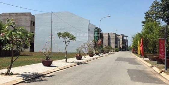 Đất nền HOT khu công nghiệp Hải Sơn Đức Hòa Đông giá chỉ 1 tỷ 250 sổ hồng riêng