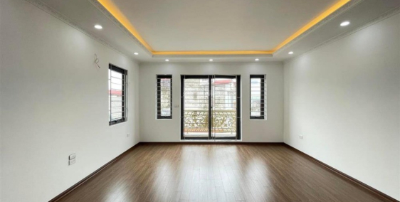 Bán tòa nhà Mặt Phố Vương Thừa Vũ - Thanh Xuân dt110M x 6 tầng SĐCC