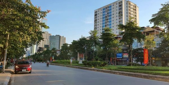 Bán nhà 56m2 mặt tiền 4m 8.5tỷ ngõ ôtô sát mặt phố Văn Cao Liễu Giai Ba Đình(1)