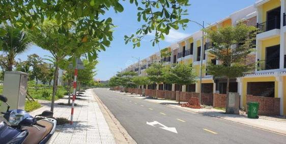 Cần tiền, chính chủ nhượng căn homestay 3 tầng giá cắt lỗ 3,4 tỷ - LH 0339017374