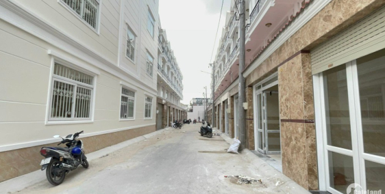 Nhà phố liền kề Q. Thủ Đức ngay chợ Bình Triệu. Giá gốc CĐT 3tỷxxx/căn sổ hồng