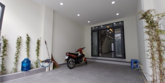 Chỉ 84tr/m2 có nhà 4 tầng cực đẹp,hẻm 5m Cống Lở,P.15,Tân Bình