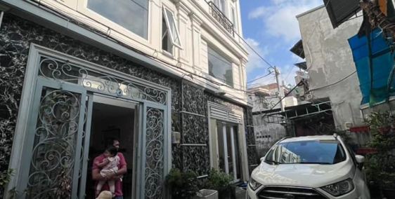 BÁN GIÁ NHƯ CHO,BÁN GẤP NHÀ 5 TẦNG, 41M2(5X8.2), HẺM XE HƠI 7 C nhà đất sài gòn