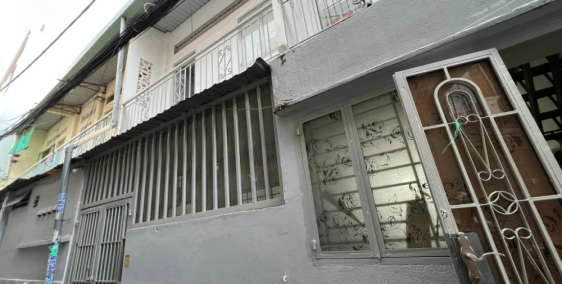 Bán gấp nhà HXH, 1 căn là MT, 2 T, (ngang 15mx dài 4.9),Bùi Đình Tuý  P12 BThạnh