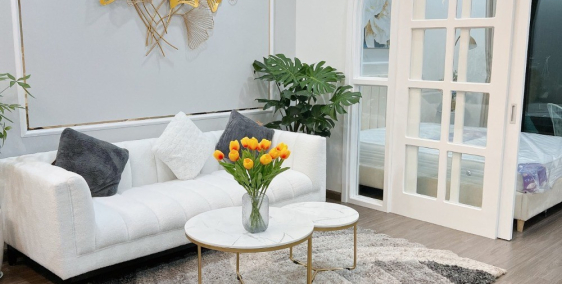 (0348307834) chính chủ cần bán gấp căn 2PN view hồ Linh Đàm, DT 57m2 giá 2 tỷ