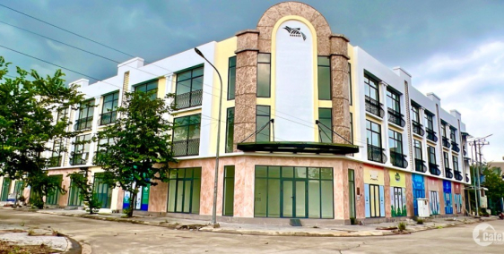 Shophouse 1 trệt 2 lầu hoàn thiện khu dân cư phước thới ô môn