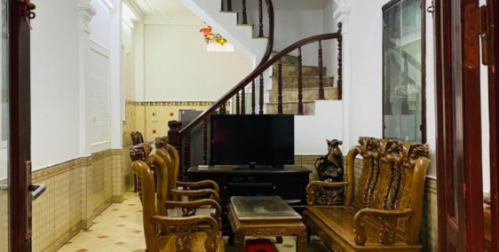 Chính chủ cấn bán nhà gấp để thu hồi vốn_nhà ngõ 376 khương đình- Thanh xuân_Nhỉ