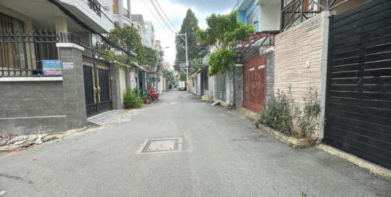 BÁN ĐẤT 76M2 VỊ TRÍ ĐẸP KHU BIỆT THỰ KIỀU ĐÀM HẺM 8M - TÂN HƯNG QUẬN 7-8 TỶ