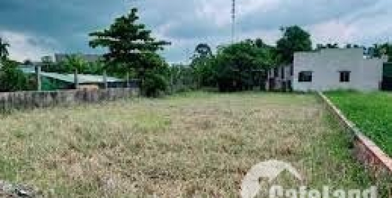 Cần bán 586m² đất vườn, 120m2 thổ cư, sổ hồng riêng giá 2 tỷ