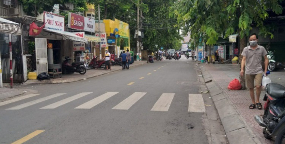 Kẹt tiền bán giá kngờ k có căn th2,mặt tiền 85m2(5.3x21), Nguyễn Huy Lượng P14BT