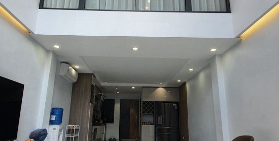 Nhà Nguyễn Lương Bằng 65m Thiết kế hiện đại Thang máy Ô tô Thông sàn kinh doanh