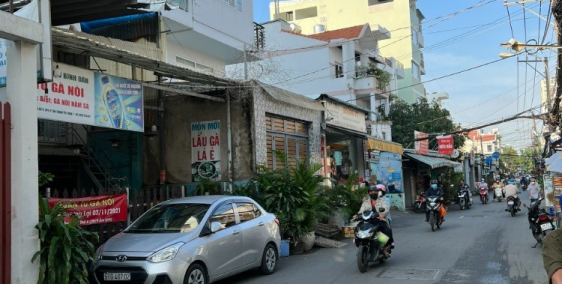 Bán lỗ vốn nhà mặt tiền đường số Phường Tân Thuận Tây, Quận 7 giá 15 tỷ 8 thương