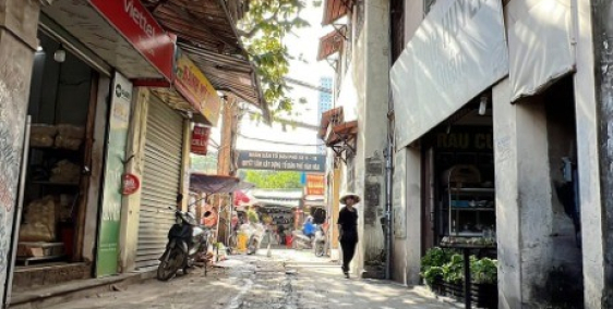 Cách đúng 1 nhà là ra phố 45m2*4T Bạch Đằng  2.7 tỷ