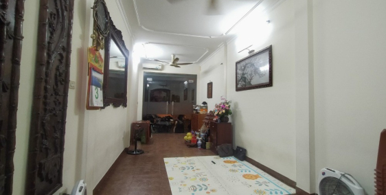 Gần tết bán phá giá oto đỗ cửa 41m2 Lò Đúc chỉ 3.2 tỷ