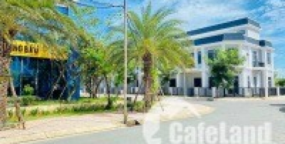 Cần bán nhà đón tết, lô góc thương mại, gần chợ đầu mối Bình Điền giá rẻ