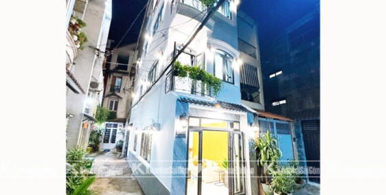 Cuối Năm Kẹt Vốn Bán Gấp Căn Nhà Phan Xích Long