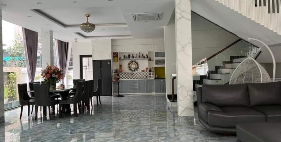 Cho thuê Biệt Thự Dương Nội, 250m, thang máy